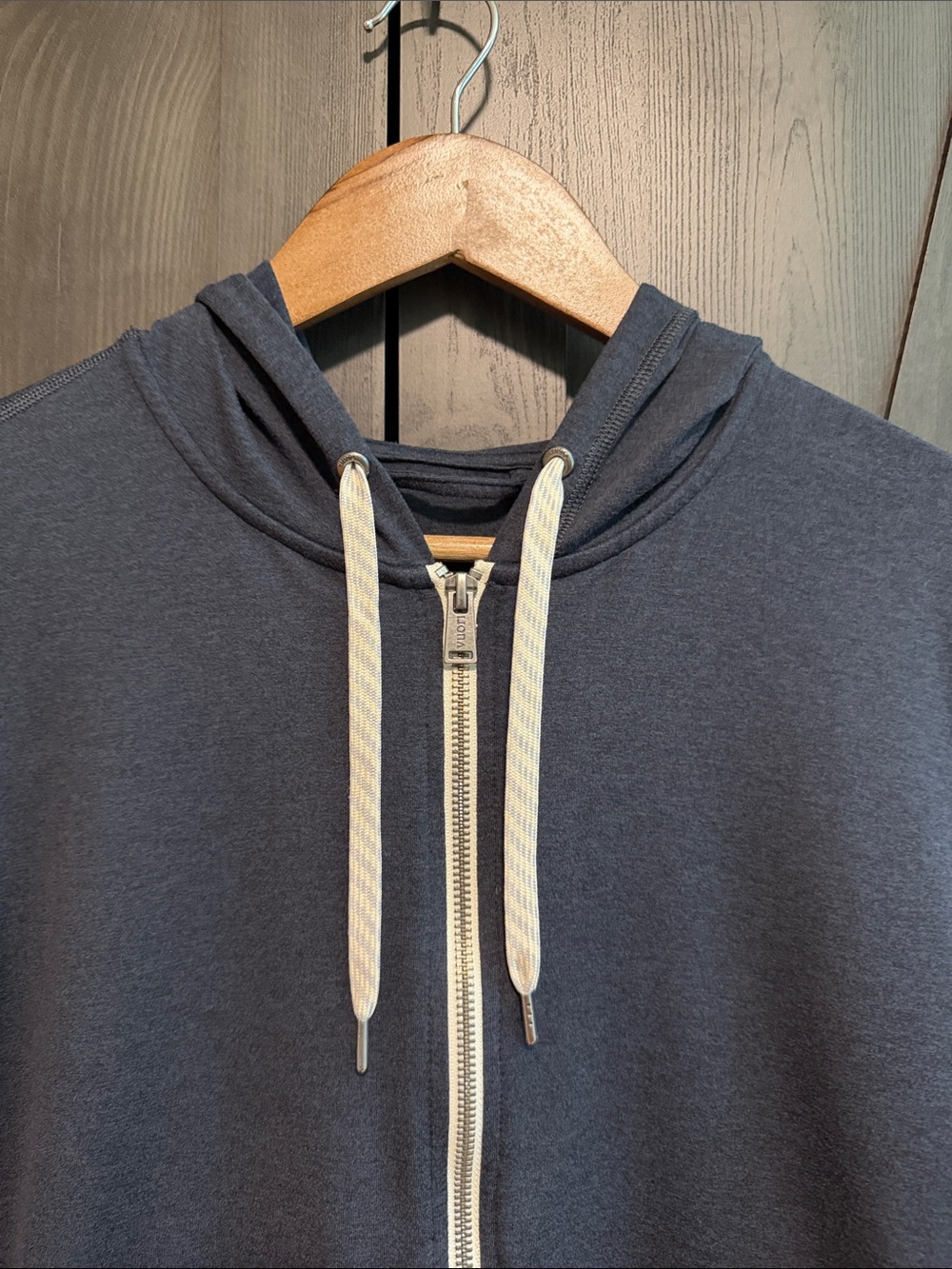 Vuori Halo Hoodie 2.0 - Picture 3 of 6